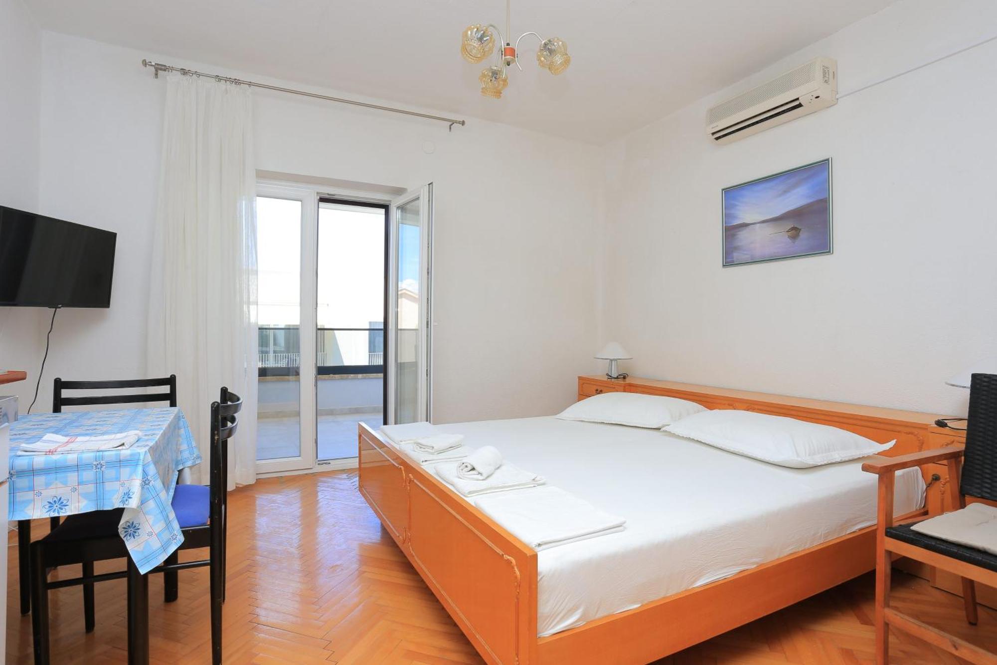 Apartments With A Parking Space Baska Voda, Makarska - 6773 Exterior photo