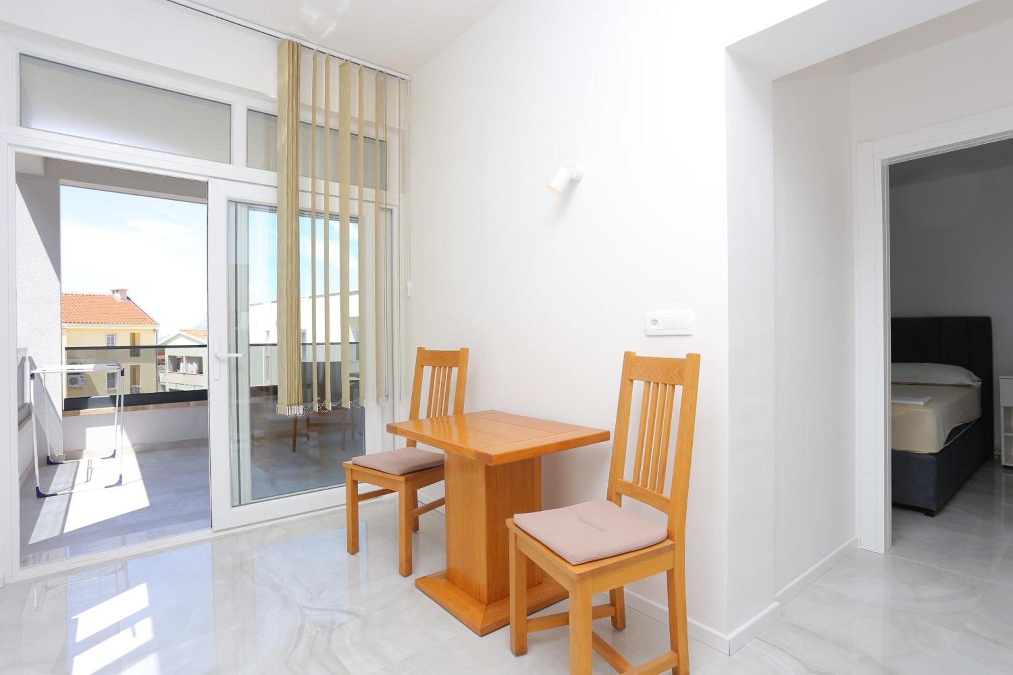 Apartments With A Parking Space Baska Voda, Makarska - 6773 Exterior photo