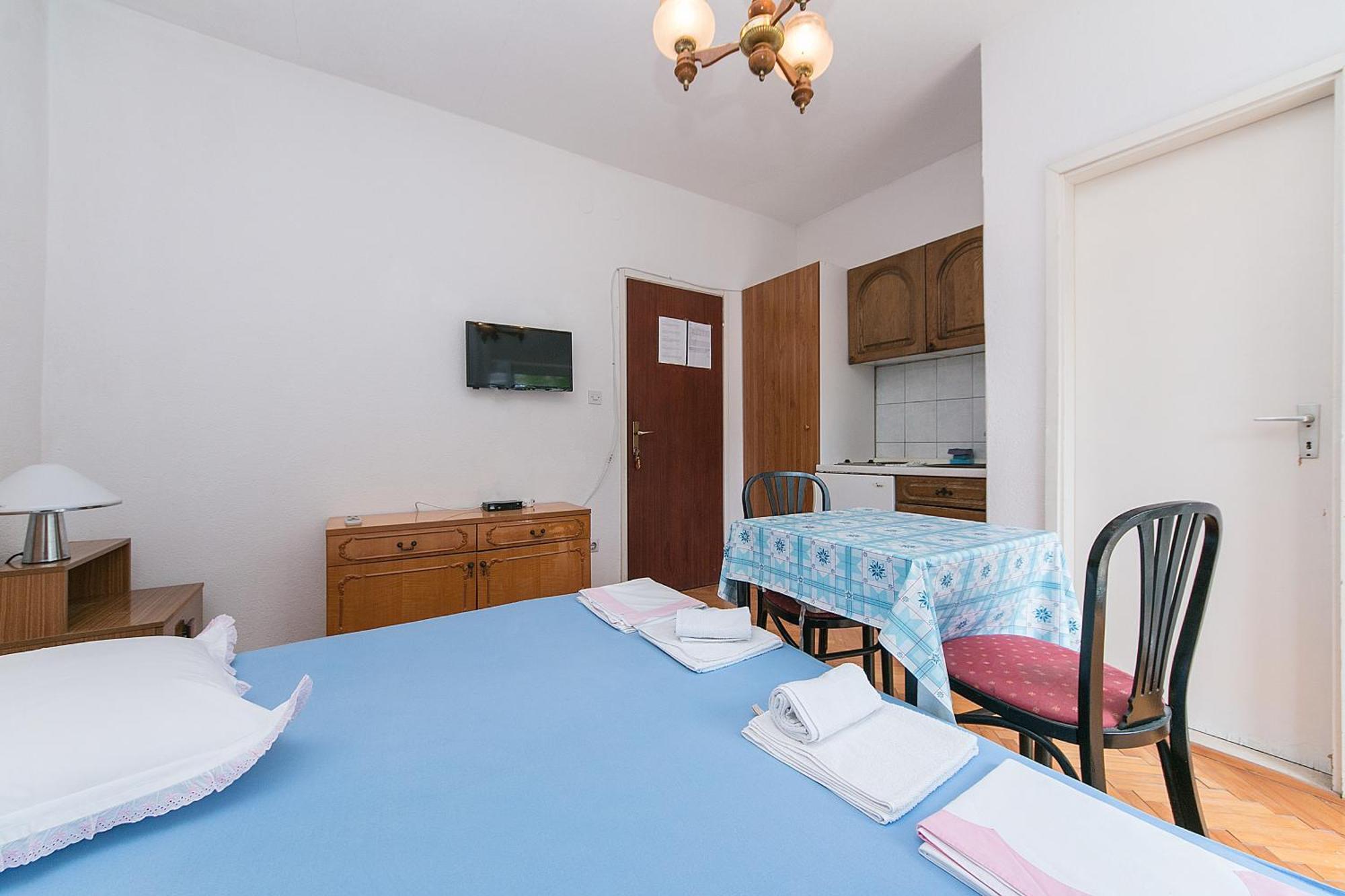 Apartments With A Parking Space Baska Voda, Makarska - 6773 Room photo